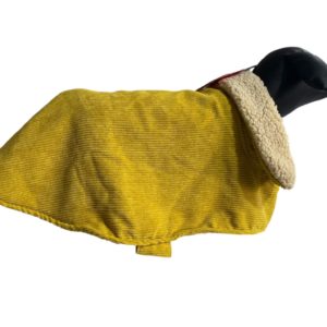 ABRIGO MOSTAZA CON FORRO DE BORREGUITO